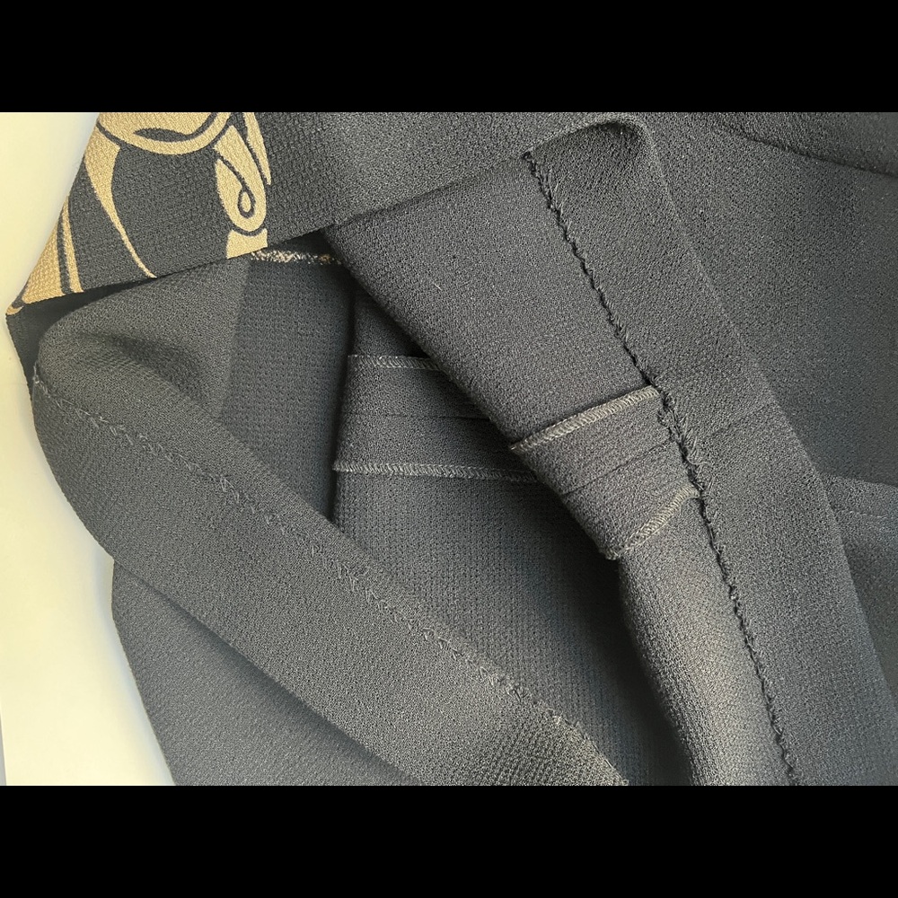 Gianni Versace Vintage Wool ArtDeco skirt black - Picture 4 of 7